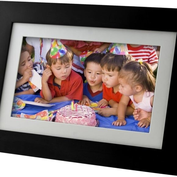 Pandigital Panimage -Inch LED Digital Picture Frame (Black) - Picture 2 of 6